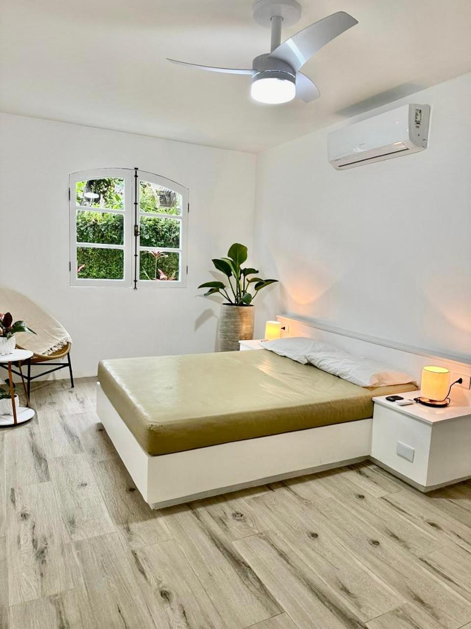 Apartamento Estilo Chale Com Piscina 우바투바 외부 사진